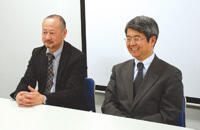 ファンケルのハンディターミナル使用者の画像